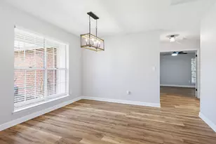1565 Meadowbrook Ct, Niceville, FL 32578 - Photo 5