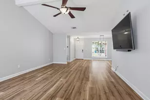 1565 Meadowbrook Ct, Niceville, FL 32578 - Photo 13