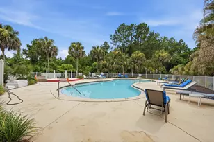 4270 Calinda Ln, Niceville, FL 32578 - Photo 37