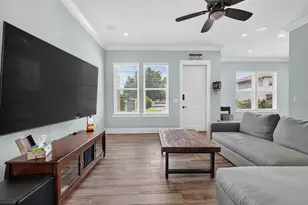 995 Airport Rd, Destin, FL 32541 - Photo 7