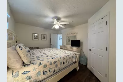 8436 Gulf Boulevard #UNIT 613, Navarre, FL 32566 - Photo 11
