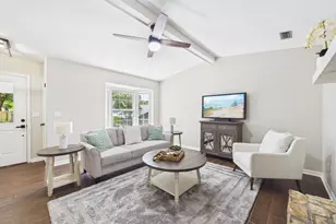 1920 Redwood Ave, Niceville, FL 32578 - Photo 5