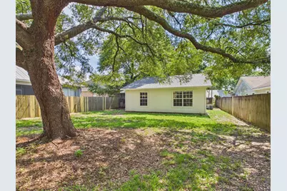 1920 Redwood Avenue, Niceville, FL 32578 - Photo 25
