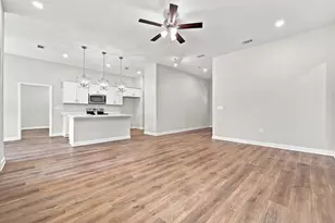 123 Fairway Dr, Crestview, FL 32536 - Photo 9