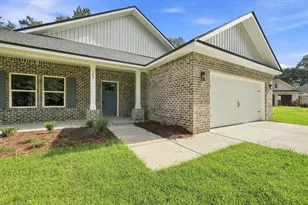 123 Fairway Dr, Crestview, FL 32536 - Photo 3