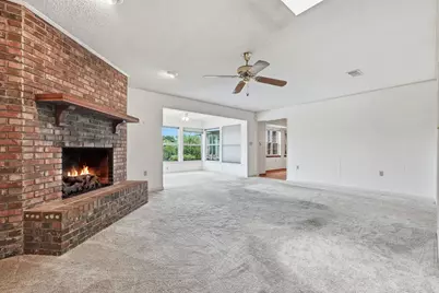 85 Lake Lorraine Circle, Shalimar, FL 32579 - Photo 21