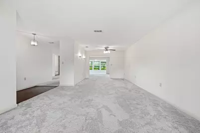 85 Lake Lorraine Circle, Shalimar, FL 32579 - Photo 17