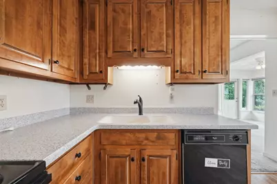 85 Lake Lorraine Circle, Shalimar, FL 32579 - Photo 29