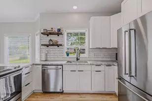 895 Shalimar Ct, Shalimar, FL 32579 - Photo 19