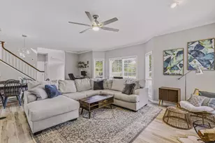895 Shalimar Ct, Shalimar, FL 32579 - Photo 9