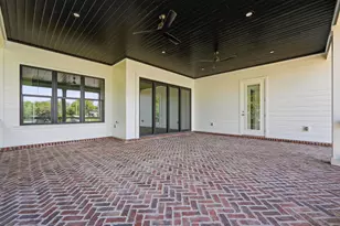 8 NE Yacht Club Dr, Fort Walton Beach, FL 32548 - Photo 53