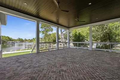 8 NE Yacht Club Drive, Fort Walton Beach, FL 32548 - Photo 5