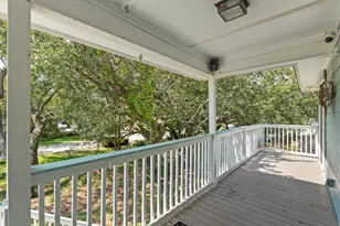 3034 Bay St, Gulf Breeze, FL 32563 - Photo 3