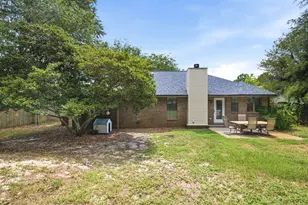 2216 Calle De Marbella, Navarre, FL 32566 - Photo 33