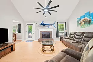 2216 Calle De Marbella, Navarre, FL 32566 - Photo 7