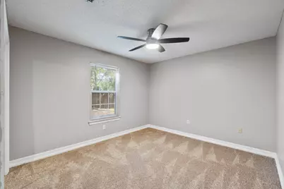 2181 Calle De Castelar, Navarre, FL 32566 - Photo 21