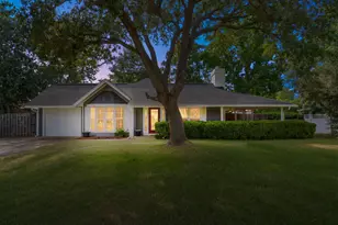 2181 Calle De Castelar, Navarre, FL 32566 - Photo 5
