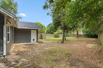 2181 Calle De Castelar, Navarre, FL 32566 - Photo 31