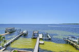 2566 Cayenne Ln, Shalimar, FL 32579 - Photo 95