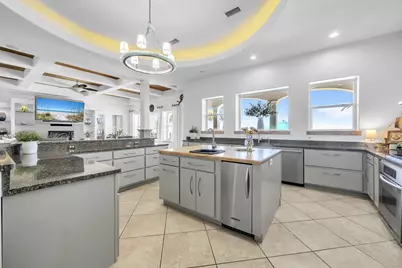 2566 Cayenne Lane, Shalimar, FL 32579 - Photo 19