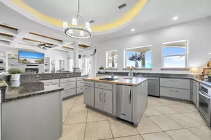 2566 Cayenne Ln, Shalimar, FL 32579 - Photo 19