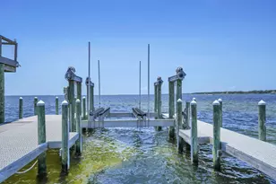 2566 Cayenne Ln, Shalimar, FL 32579 - Photo 129
