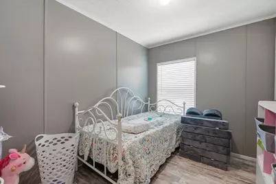 940 Hiawatha Street, Holt, FL 32564 - Photo 13