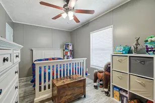 940 Hiawatha St, Holt, FL 32564 - Photo 15
