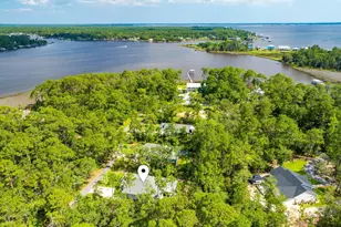 393 Bayside Dr, Freeport, FL 32439 - Photo 5