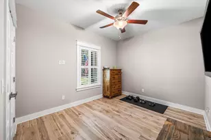 393 Bayside Dr, Freeport, FL 32439 - Photo 13