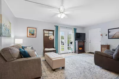 2100 W Beach Drive #APT D101, Panama City, FL 32401 - Photo 7