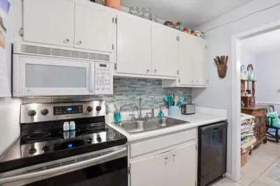 2100 W Beach Drive #APT D101, Panama City, FL 32401 - Photo 13