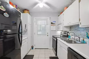 2100 W Beach Dr, Panama City, FL 32401 - Photo 15