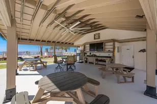 2100 W Beach Dr, Panama City, FL 32401 - Photo 31