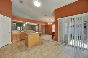 272 Limestone Cir, Crestview, FL 32539 - Photo 7