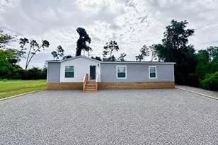 7430 Jefferson Ave, Southport, FL 32409 - Photo 1