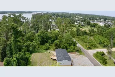 7430 Jefferson Avenue, Southport, FL 32409 - Photo 37