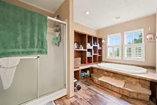 439 Woodpecker Ln, Holt, FL 32564 - Photo 25