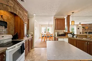 439 Woodpecker Ln, Holt, FL 32564 - Photo 15