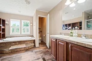 439 Woodpecker Ln, Holt, FL 32564 - Photo 25