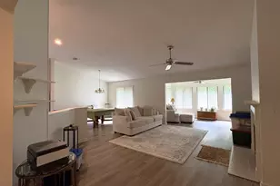 110 Poplar Pl, Niceville, FL 32578 - Photo 3