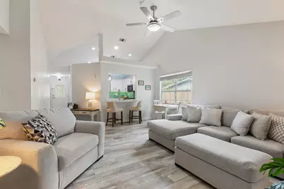 210 Revere Drive, Fort Walton Beach, FL 32547 - Photo 13