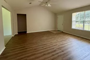 355 Adams Dr, Crestview, FL 32536 - Photo 5
