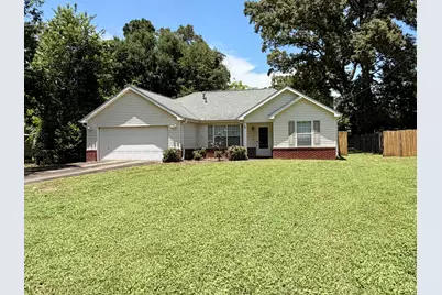 355 Adams Drive, Crestview, FL 32536 - Photo 3