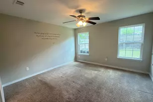 455 Eisenhower Dr, Crestview, FL 32539 - Photo 9