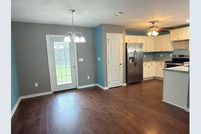 455 Eisenhower Drive, Crestview, FL 32539 - Photo 7