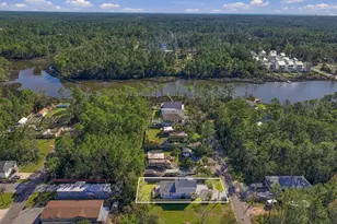 187 N 7th St, Santa Rosa Beach, FL 32459 - Photo 35