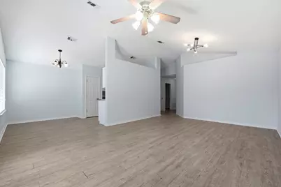 1024 Freeport Court, Mary Esther, FL 32569 - Photo 15