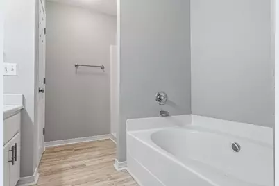 382 Riverchase Boulevard, Crestview, FL 32536 - Photo 23