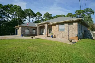 2064 Sundown Dr, Navarre, FL 32566 - Photo 7